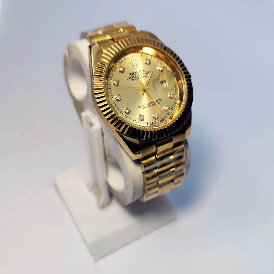 Classic Stainless Steel Luxury Watch– sleek,timeless,bold